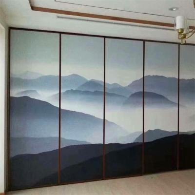 China Modern Acoustic Folding Sliding Partitions Wooden Movable Wall For Office for sale