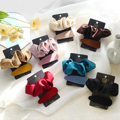 China Friendly Material Imitate Satin Silk Ponytail Hair Scrunchies Strong Elastic Hair Clip Set For Women for sale