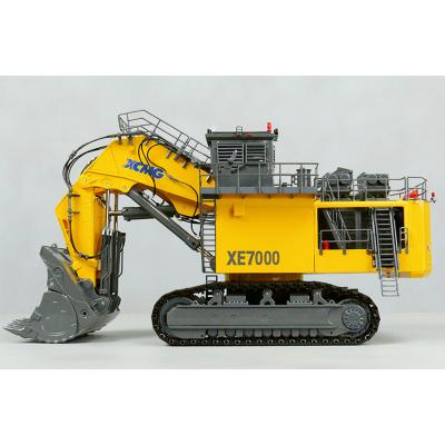 China Safety 1:50 XCMG XE7000 Mining Excavator Toys Excavator Model For Adult for sale