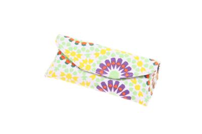 China Comfortable Soft Glasses Case , Soft Spectacle Cases Knitting Cloth Flocking Lining for sale