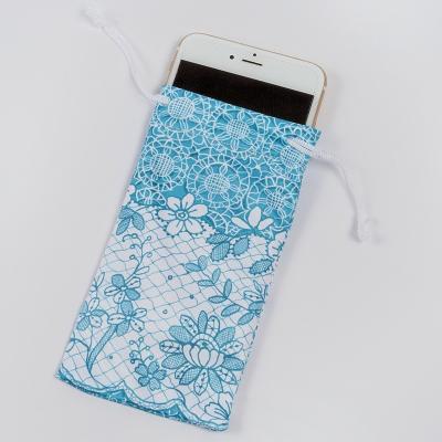 China Durable Microfiber Eyeglass Pouch Hot Stamp Printed With Double Drawstring for sale