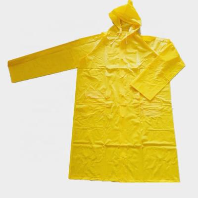 China Factory Customized Reusable PVC Raincoat Windproof Raincoat BSCI Long Raincoat Yellow Vinyl Raincoat for sale