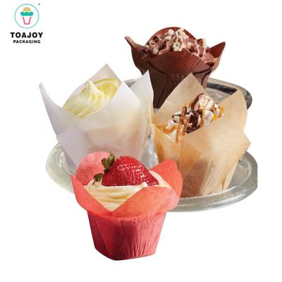 China Disposable High Temperature Resistant Oilproof Stand Tulip Cupcake Liner Paper Cups For Cake Baking for sale