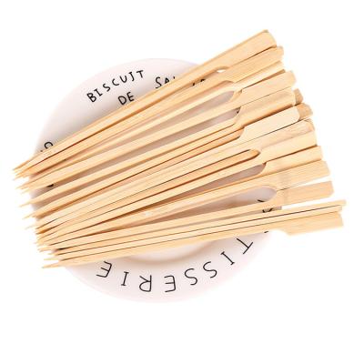 China Teppo Wholesale Easily Cleaned Disposable Green Bamboo Skewer With Custom Packing for sale