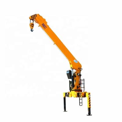 China Hydraulic 5 Ton Mobile Crane Mini Telescopic Boom Truck Crane for sale