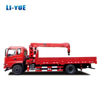 China Truck gemonteerd 6 ton rechte boom kraan met Hengli hydraulische pomp Te koop