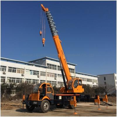 China Huisgemaakte chassis constructie mobiele vrachtwagen kraan 6 ton 12 ton en 20 ton capaciteit Te koop