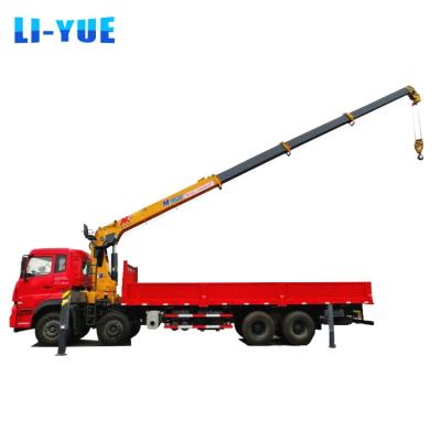 China Hydraulic Truck Mounted Telescopic Boom Crane 20 Tons Crane Truck Mounted en venta