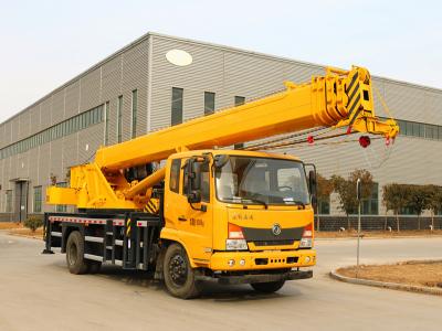 Cina QY16 Model 16 Ton Used Mobile Truck Crane with Changjiang Hydraulic Pump in vendita