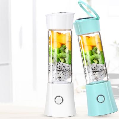 China Fruit 480ml Fruit Smoothie Food Squeezer Cup Convenient Electric Radio Mini Hand Portable Blender Juicer Usb Rechargeable Blender for sale