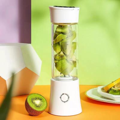 China Convenient Mini Personal Juicer Ice Crushing Usb Borosilicate 480ml Portable Glass Blender Cup Rechargeable Smoothie Maker Blenders for sale