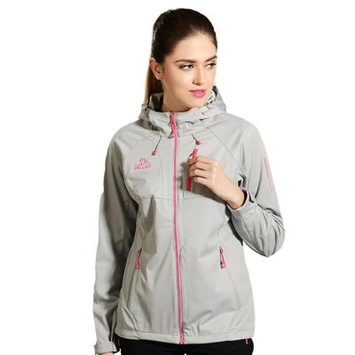 China Custom Logo Eco - Friendly Lightweight Waterproof Hiking Jacket Breathable Plus Size Anorak Jacket For Women for sale