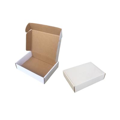 China Recyclable High Quality White Corrugated White Paper Box Macaron Box Packaging for sale