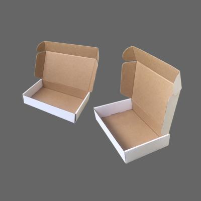 China Recyclable Wholesale Cardboard Bottle 500ml Packaging Box Custom Mailing Mailer Box At Amazing Price for sale