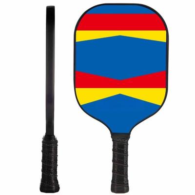 China Various Color USAPA Approved OEM Factory Pickleball Carbon Paddle Honneycome Soft Surface Internal Core Texture PP Material for sale