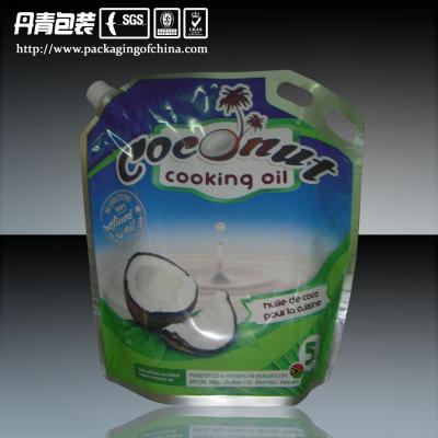 China Big Capacity Coconut Oil Laminated Aluminium Foil Packaging Bags With Handle for sale