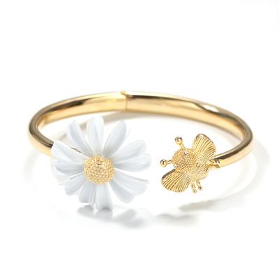 China FASHIONABLE Bee Open Bangle Daisy Ring Flower Popular Women's Jewelry for sale