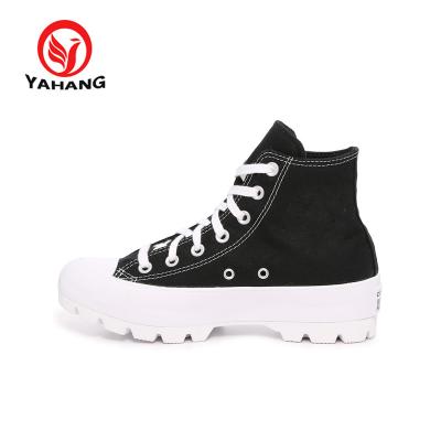 China Lightweight Classic Chunky Sole Cloth Custom Material Lightweight Sneaker Boots Style Women Shoes for sale