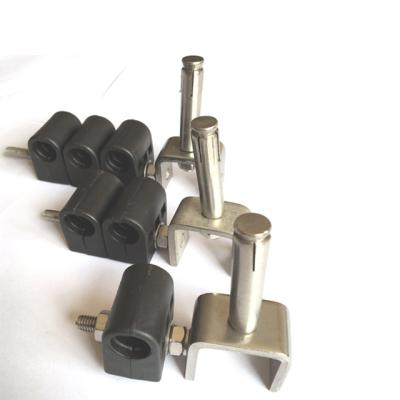 China Telecom Conductor Clamp Wall Install Typs For 7/8