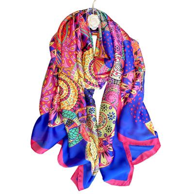 China Factory wholesale 2022 new high quality portable fashion silk scarf for ladies for sale