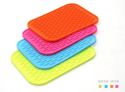 China FDA Standard  Non slip Silicone Mat ,  Kitchenware silicone heat mat Rectangle shaped for sale