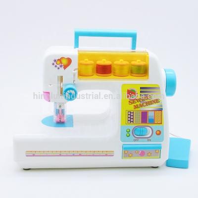 China Fashionable Mini Battery Operated Chainstitch Sewing Machine Toy for Children to Make Dress and Clothes Simple Operation Machine 1867 for sale