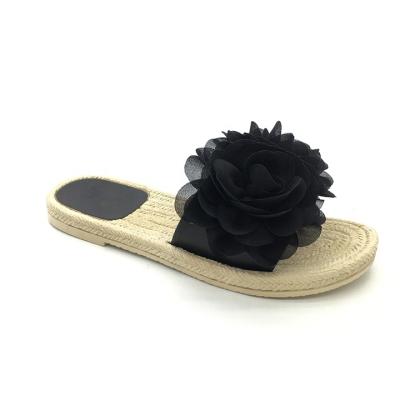 China 2021 Fashion Trend Good Price New Design PVC Shoes Housemaids Slippers With Flower for sale