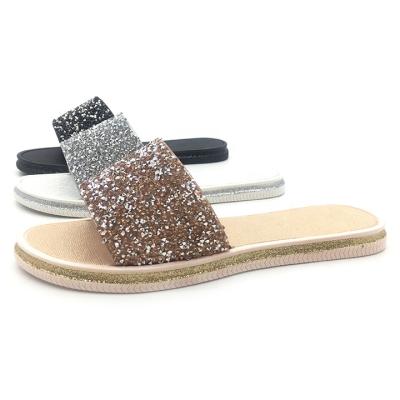 China High Quality Fashion Trend Bling Diamond Open Toe Slippers Casual Summer Shoes With PVC For Women Ladies for sale