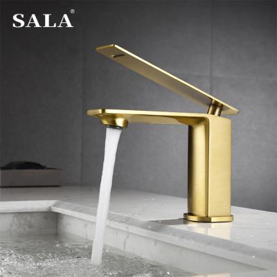 China Metered Faucets Wholesale Modern Luxury Simple Handle Bathroom Basin Faucet Custom Black Sink Faucet for sale