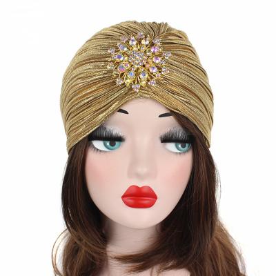 China Muslim Turban Hat Noble Gold Pleated Hat Indian Turban Hat New With Gold Brooch Accessories for sale