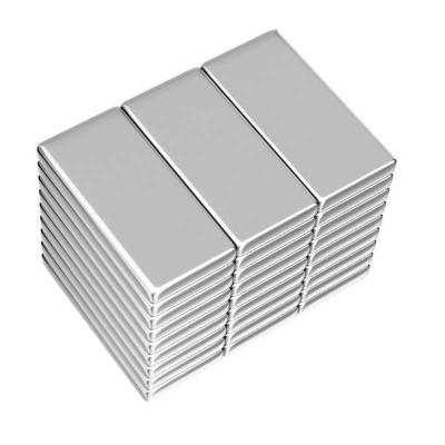 China De sterke van de de Magnetenzeldzame aarde van de Neodymiumbar Magneet van het het Metaalneodymium 60 X 10 X 3 Mm Te koop