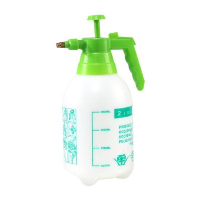 China Garden China 2Liter 2L Manual Pressure Water Garden Sprayer for sale