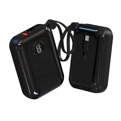 Cina ABS ignifughi PC Universal 10000mah Power Bank con cavi incorporati in vendita