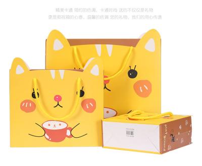 China Recycled Materials Customized Gift Kraft Paper Bags For Kids With Handle For Birthday for sale