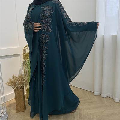 China Hot Selling Dubai Ladies Solid Color Long Sleeve Muslim Dresses Hot Rhinestone Loose Chiffon Muslim Maxi Dress for sale