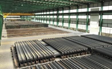 China Marine Z Type Steel Sheet Piles for sale