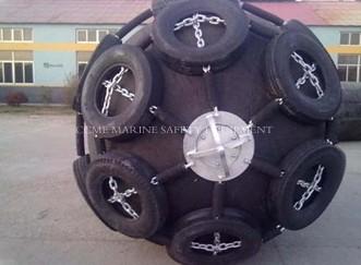 China Floating Pneumatic Rubber Marine Fenders for sale