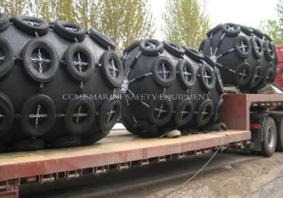 China Marine Pneumatic Rubber Fenders for sale