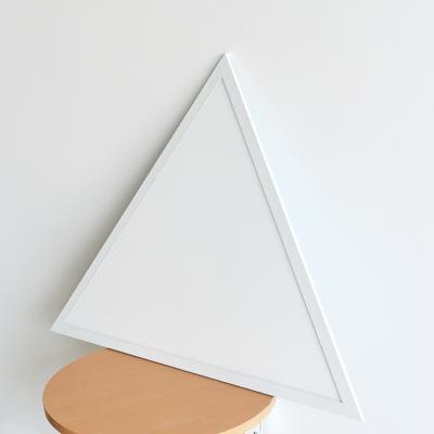 China Industrial professional factory supply customization triangular panel lamp, LED backlit panel light for sale