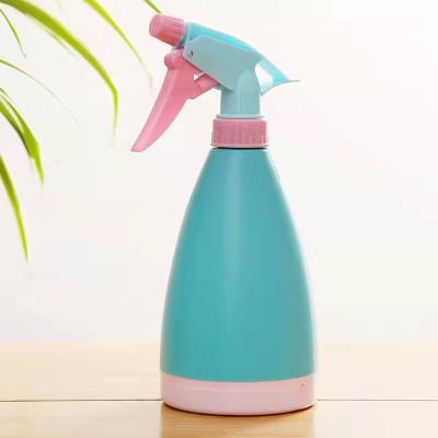 China 500ml Plastic Hand Held Spray Bottle Wholesale Plastic Hand Held Spray Bottle Garden Watering Flowers Household Watering Pot for sale