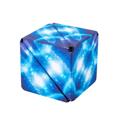 China Toy Wholesale 3D Magic Intellectual Geometric Magnetic Mutated Cube Decompress Magic Cube Intelligence Toys Children's Educational Toys for sale