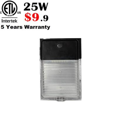 China Outdoor Tempered Glass LED Wall Light ETL DLC Led Wall Pack Lamp 20W 25W 30W With Photocell Sensor Inside for sale