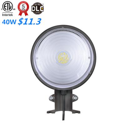 China Residential ETL DLC Approved Outdoor Barn Yard Lights Led 40W 100 - 277V Led Dusk To Dawn Light for sale