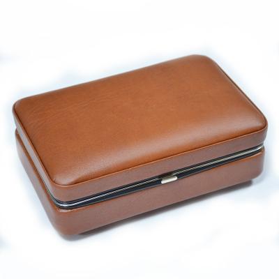 China New Style Leather+Wood Professional New Style Display Raching Cigar Humidor Cigar Clip Box Storage Cigar Accessories for sale