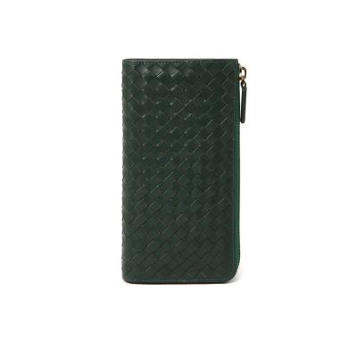 China Hot Selling Wholesale Waterproof Braided Women Fashion Wallets New Design Fashion Low Price Classic Purse For Lady for sale