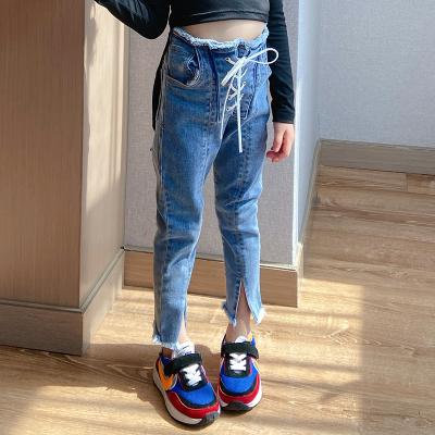 China Breathable babies bandage jeans 2021 autumn new small feet slim pants Korean Western-style children's pants for sale