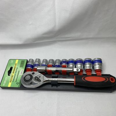 China 12pcs Auto Repair Ratchet Tools Durable Quick Car Socket Wrench Hardware Box Combination Ratchet Wrench Built-in Set for sale