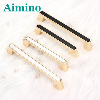 China AIMINO Modern Black Resin And Zinc Alloy Handle Furniture Handle For Cabinet Drawer Wardrobe Kitchen Handle for sale