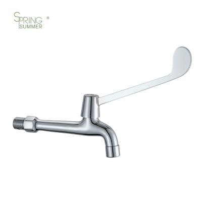 China Can Rotate Modern Design Long Handle Extended Elbow Medical Faucets Kitchen Faucet for sale