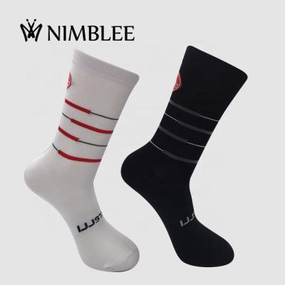 Chine In stock basketball team sock sport medias running colored basketball bike cycling socks à vendre